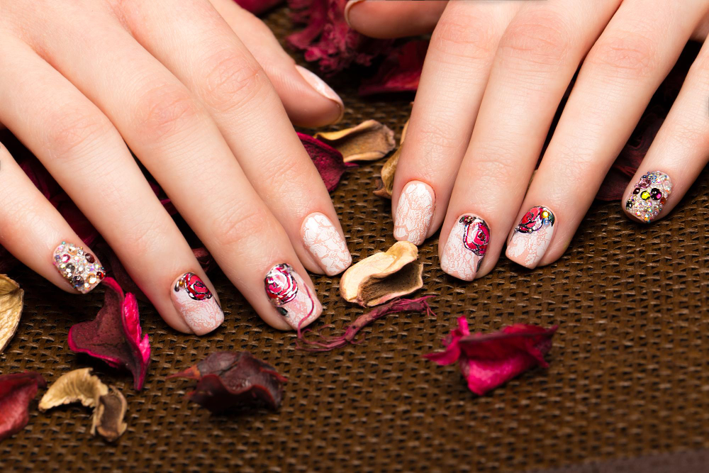 How to Choose the Perfect Manicure for Every Season